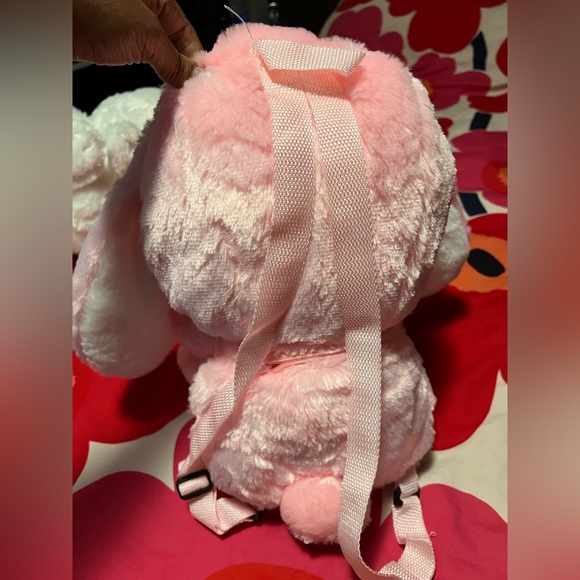 Adorable plush bunny backpacks - Picture 2 of 13